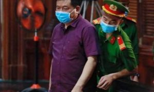 Ông Đinh Ngọc Hệ không đến toà do... điều trị bệnh