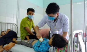 28 người nhập viện nghi do ngộ độc sau khi ăn đám cưới