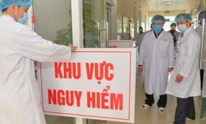 NÓNG: Bệnh nhân mắc Covid-19 ở BV Bệnh Nhiệt đới TƯ đã lây cho con gái, cháu...