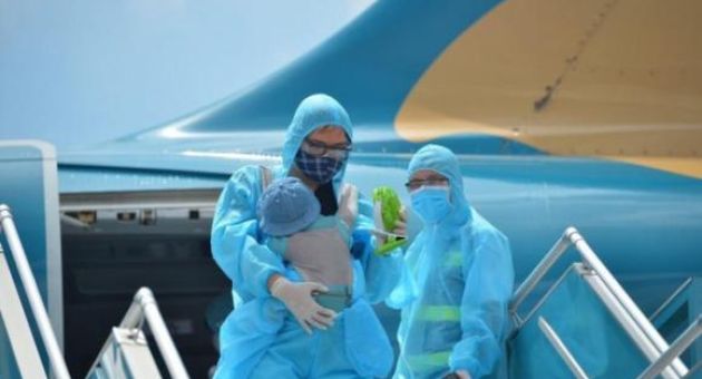 Lo sợ dịch COVID-19, hành khách hoàn/hủy vé máy bay thế nào?