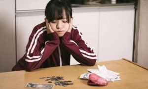 Khi con xin tiền, thái độ của bố mẹ sẽ có ảnh hưởng đến cuộc sống tương lai...