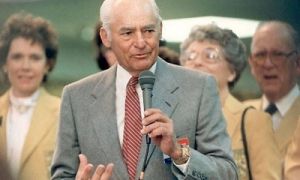 Bài học thành công từ `ông vua bán lẻ nước Mỹ`: Làm mọi thứ tốt hơn sau thất bại