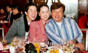 Cách hành xử của vợ sao nam phương Đông - phương Tây khi bị...