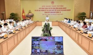 Thủ tướng: ''Sẽ hết nguồn lực nếu chỉ tập trung chống dịch''
