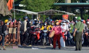 Sở Y tế TP.HCM đề xuất hỗ trợ thuốc, sinh phẩm, vắc xin cho 11 tỉnh thành