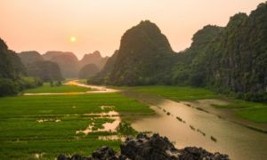 Báo Pháp: 7 trải nghiệm đáng giá để tới Việt Nam ngay khi có thể