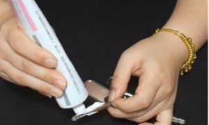 Bôi kem đánh răng vào chìa khóa quá thiết thực, áp dụng ngay thôi kẻo uổng phí