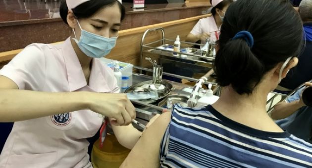Việt Nam gần đạt mốc tiêm 100 triệu liều vaccine