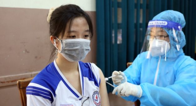Còn hơn 30 triệu liều vắc xin 'trong kho', Bộ Y tế ra 'tối hậu thư' cho các...