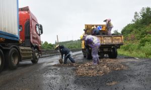 Quốc lộ 1 qua Phú Yên như ‘áo rách’ vì thiếu vốn?