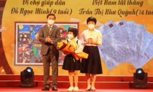 Vẽ bộ đội đi chợ giúp dân, bé 9 tuổi giành giải đặc biệt