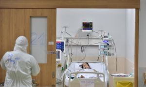 Số ca tử vong của TP.HCM tăng, tập trung ở nhóm cao tuổi và 'không chịu tiêm...