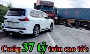 Dàn cảnh va chạm cướp 37 tỷ đồng trên cao tốc rồi cúng dường 600 triệu đồng