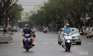 Covid-19 tăng cao trong cộng đồng, nhiều tỉnh dừng các dịch vụ giải trí