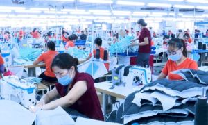 Đảm bảo phòng dịch cho hàng vạn lao động Hà Tĩnh sản xuất dịp cuối năm
