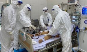 1 học sinh Bắc Giang tử vong trong vụ 4 em sốc phản vệ sau tiêm vaccine Covid-19