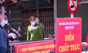Chủ tịch Hà Nội ký công điện khẩn: Tiếp tục tiêm vắc xin cho trẻ theo lộ trình