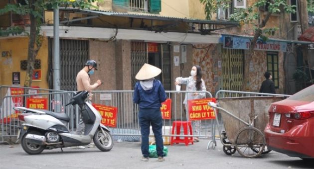 NÓNG: Hà Nội có thể hạn chế hoặc dừng hoạt động các dịch vụ không thiết yếu...