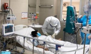 Bệnh nhân COVID-19 tăng kỷ lục, Hà Nội thêm 4 bệnh viện điều trị F0