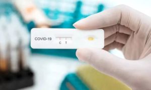 Khẩn: Có tình trạng người dân tự xét nghiệm nhanh, dương tính với COVID-19...