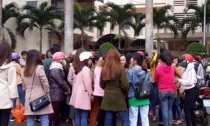 Lãnh đạo ký bừa khiến cả huyện dư thừa hơn 500 giáo viên: Một giáo viên thắng...