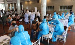 Cho phép tiêm vaccine Covid-19 mũi ba sau mũi hai 3 tháng