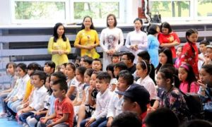 Cộng đồng người Việt năm châu tôn vinh và gìn giữ tiếng Việt