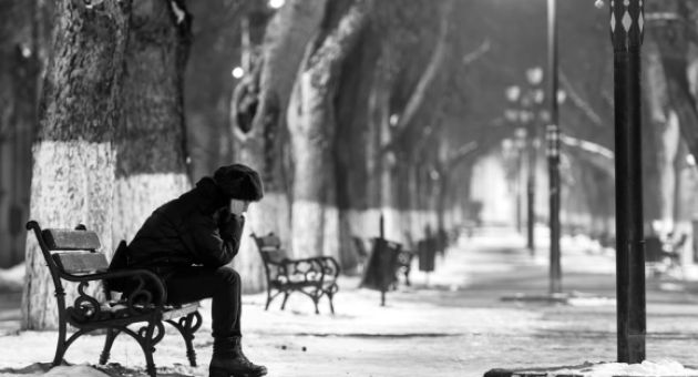 Cuộc sống người xa xứ: Mảng màu phía sau những lời tán dương và sự ganh tỵ