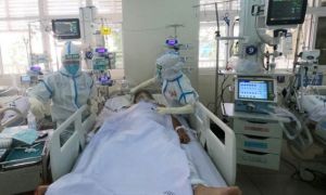 F0 tăng nhanh, Hà Nội có lặp lại kịch bản số ca tử vong như TP.HCM?