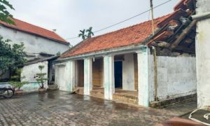 Hiện trường gian bếp nhà ông ngoại nấu bữa trưa khiến 2 con gái cùng 2 cháu ăn...