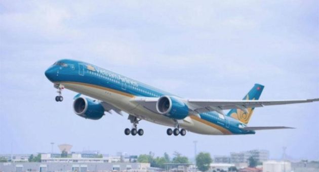 Máy bay của Vietnam Airlines bị dọa bắn đã hạ cánh an toàn tại Sân bay Nội Bài