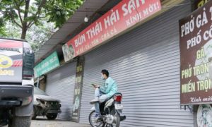 Nhiều quán đóng cửa, nghỉ Tết sớm khi phải dừng bán tại chỗ