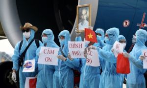 Trục lợi từ chuyến bay giải cứu: