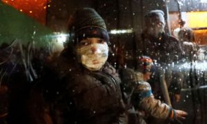 Người Việt ở Ukraine: Mua thêm thức ăn dự phòng, bình tĩnh đón đợi