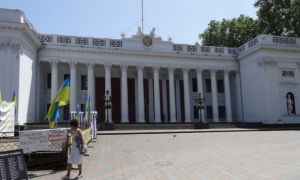 Đưa kịp 2 người Việt khỏi trại tạm giam ở khu vực giao tranh của Ukraine