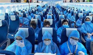 Trục lợi vô lương trên các chuyến bay giải cứu và câu hỏi trách nhiệm