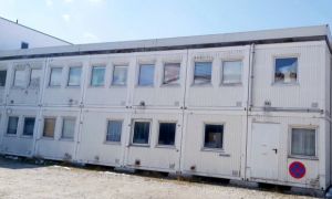 Cuộc sống bên trong trại tị nạn, nhà container của người Việt rời Ukraine