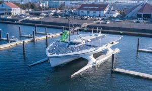 Du thuyền năng lượng sạch đầu tiên trên thế giới