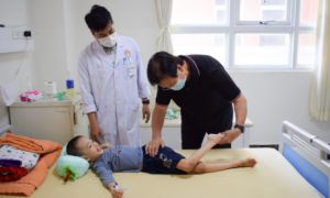 Hàng nghìn cuộc đời được ‘tái sinh‘ nhờ vị giáo sư người Pháp gốc Việt