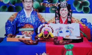 Cô gái nghèo đổi đời nhờ cưới anh nông dân Hàn Quốc