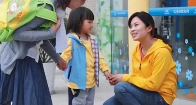 Khoa học chứng minh: Có 2 HÀNH VI của cha mẹ vô tình khiến trẻ trở nên kém...