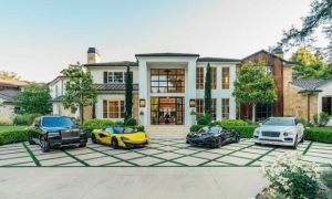 Biệt thự giá 26 triệu USD của "Nữ hoàng nhạc pop" Madonna