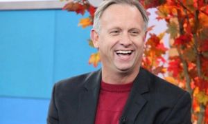 Sự khác biệt trong phong cách dạy con của những vị tỷ phú giàu có nhất trên...