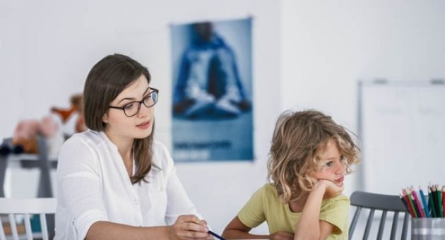 Cách rèn sự tập trung cho trẻ mà cha mẹ thường hiểu lầm