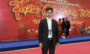 Kiều bào hạnh phúc và ấm áp với 'Xuân Quê hương'