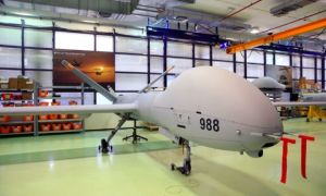 Israel ra mắt siêu vũ khí: Drone chiến đấu mang cả tấn đạn dược
