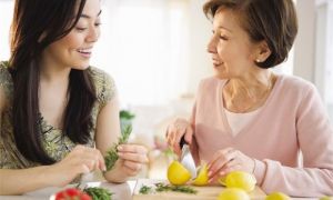 Loạt tin nhắn mẹ chồng gửi nàng dâu gây sốt cộng đồng mạng