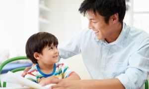 Áp lực dạy con nói tiếng Việt ở nước ngoài
