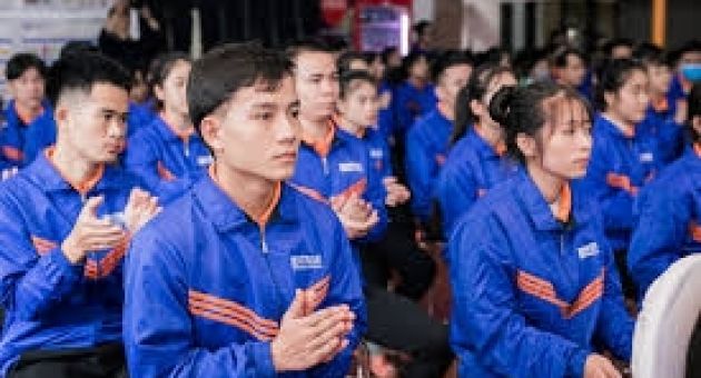 Bỏ đại học đi xuất khẩu lao động: Chi tiền tỷ xuất ngoại, nhận về hũ tro lạnh