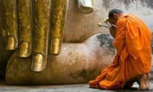 Đời người có 3 điều càng hào phóng bao nhiêu thì phú quý càng đi xuống bấy nhiêu